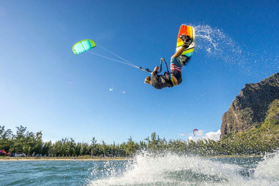 The Complete Guide to Equipment For Kite Surfers